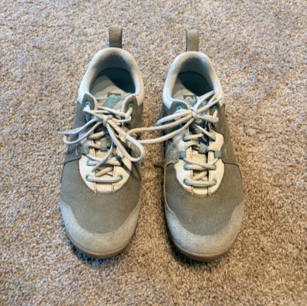 Oboz Emma Low Trail to Town Shoes 7.5 Olive Branch Suede Mesh Hiking Sneakers